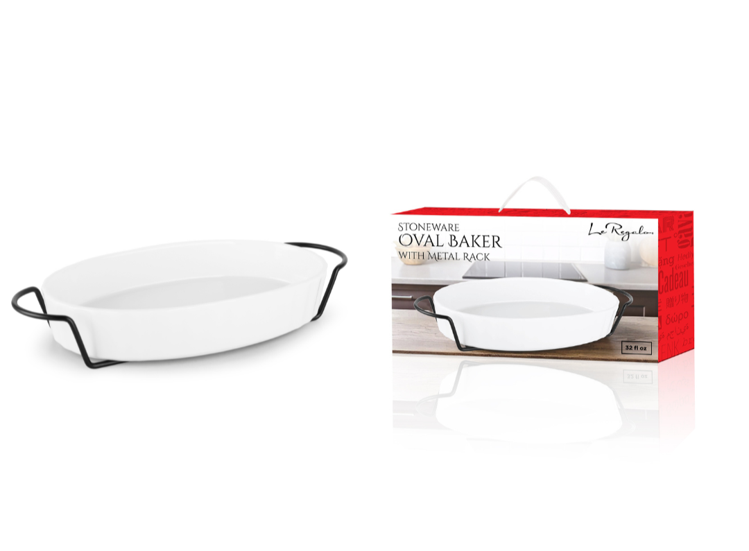 Le Regalo oval baker with packaging